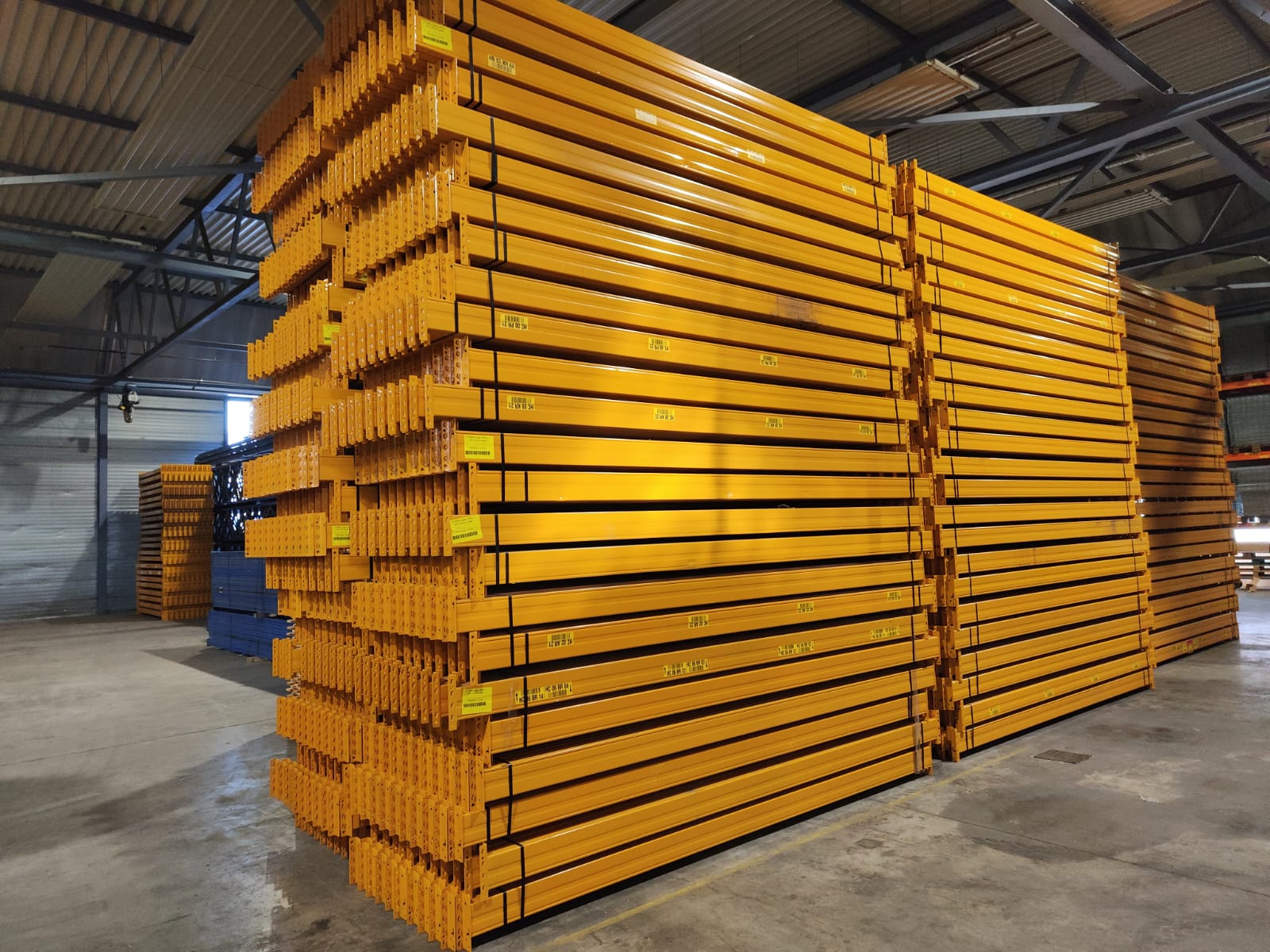 100 Stk. Jungheinrich MPB Traversen L: 360 cm